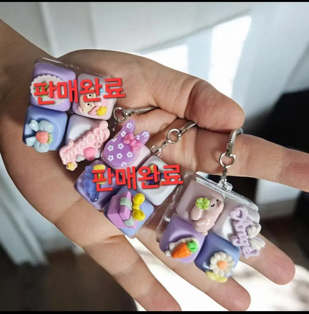 thumbnail-0